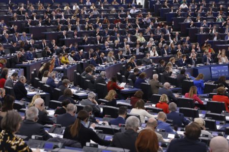 <span style='background:#EDF514'>SIEGFRIED MURESAN</span>: Parlamentul European a aprobat Planul REPowerEU de crestere a independentei energetice