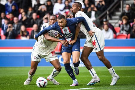 Kylian Mbappe si-a umilit doi adversari » Gol fabulos cu Lille