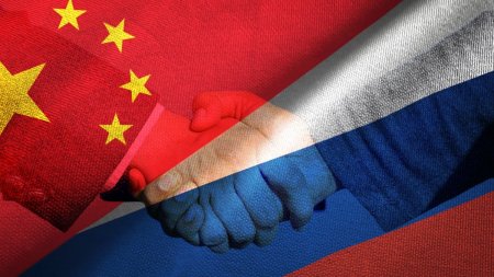 Culisele intalnirii dintre Vladimir Putin cu diplomatul chinez de rang inalt Wang Yi | General roman: Poate fi o capcana | China are un interes major