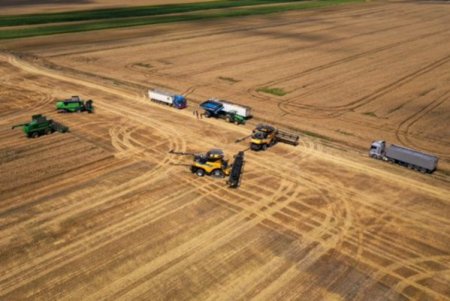 H<span style='background:#EDF514'>OLDE</span> Agri Invest, companie romaneasca care exploateaza terenuri agricole, a raportat venituri consolidate de 117,5 milioane de lei in 2022, o crestere cu 87%, si un profit net IFRS de 11,4 milioane de lei