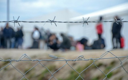 Romania si alte state din UE cer consolidarea frontierelor externe in fata fluxurilor de migranti si acorduri cu terte tari
