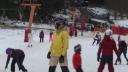 Weekend aglomerat la munte | Copiii se bucura la schi de ultimele zile de vacanta