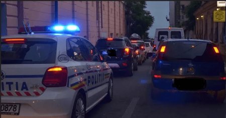 Urmarire in trafic pe strazile din Constanta. Un sofer fara permis a fugit dupa ce nu a dat prioritate unui pieton VIDEO