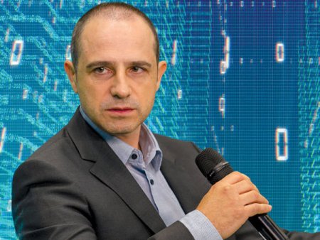 Digi anunta ca Valentin Popoviciu, administratorul executiv al companiei, este indreptatit la actiuni de 652.000 lei, daca va atinge anumite criterii de performanta