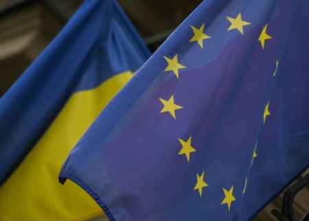 UE ofera panouri solare Ucrainei, in eforturile de consolidare a securitatii energetice