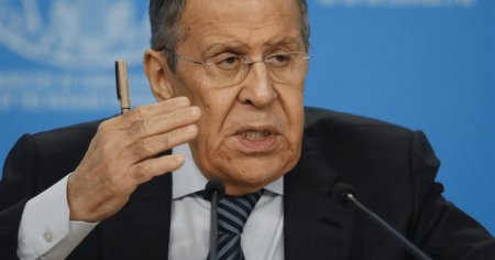 Lavrov din Rusia provoaca rasete copioase la o conferinta, in India