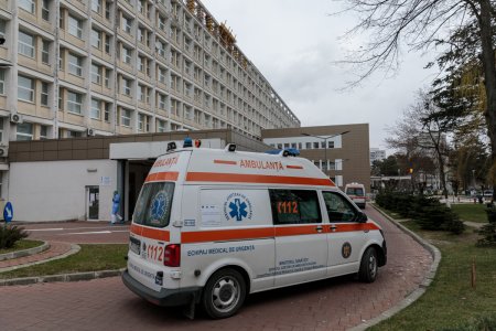 Ancheta la spitalul din Suceava, dupa ce un pacient in stare grava  a fost tinut 7 ore in UPU