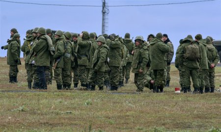 Toti recrutii rusi care anul trecut i s-au plans lui Putin ca au fost trimisi pe front fara pregatire militara au fost ucisi in luptele din Donetk