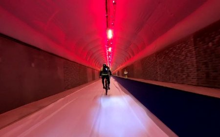 In ce tara va fi inaugurat cel mai lung tunel pentru pietoni si biciclisti din lume. Cat are constructia. GALERIE FOTO