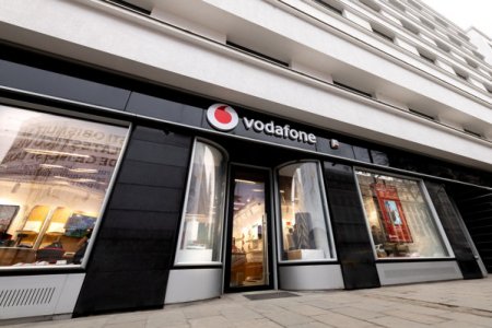 Vodafone a deschis in Bucuresti primul magazin dezvoltat sub conceptul EasyTech, care contine 