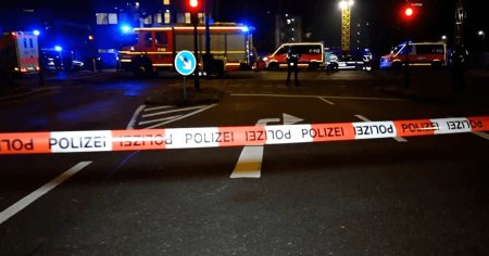 Imagini cu momentul atacului armat de la Hamburg. Cel putin opt morti intr-un centru al Martorilor lui <span style='background:#EDF514'>IEHOVA</span> VIDEO