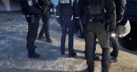 Descinderi cu peste 100 de politisti in nordul Moldovei. Ce au cautat oamenii legii in cea mai de ampla actiune din acest an