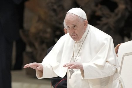 Papa Francisc: Celibatul? Nu sunt inca pregatit sa il revizuiesc