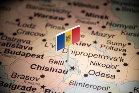 Ministru: Republica Moldova nu se confrunta cu risc militar iminent, ci cu un razboi <span style='background:#EDF514'>HIBRID</span> al Rusiei
