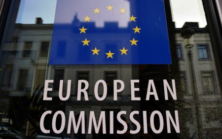 Comisia Europeana propune noi reguli pentru a stabiliza preturile pe piata de electricitate