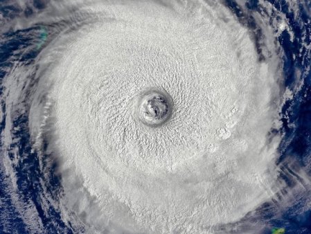 Bilantul ciclonului <span style='background:#EDF514'>FRED</span>dy depaseste 200 de morti