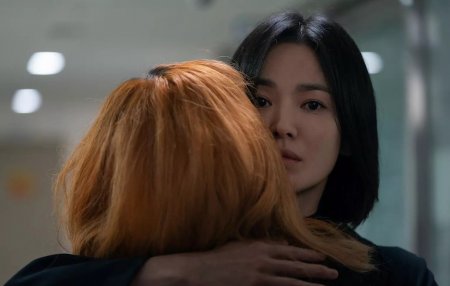 <span style='background:#EDF514'>SERIALUL</span> coreean The Glory s-a intors cu cea de-a doua parte, pe Netflix