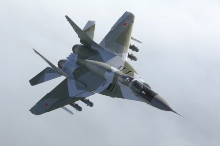 Polonia trimite Ucrainei avioane de <span style='background:#EDF514'>VANA</span>toare MIG-29