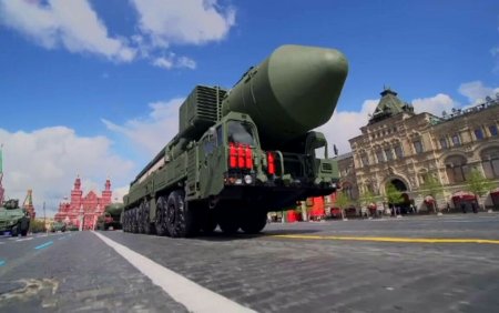 Propaganda din Rusia a amenintat cu un atac nuclear asupra tarii care il aresteaza pe Putin
