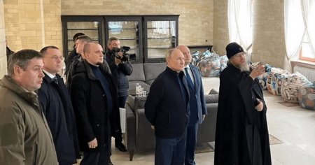 Putin, vizita in Crimeea VIDEO