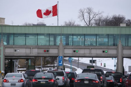 Canada faciliteaza imigrarea pentru turci si sirieni