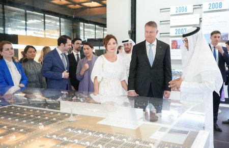 <span style='background:#EDF514'>KLAU</span>s Iohannis, vizita la Masdar City de langa Abu Dhabi: „O tranzitie verde de succes presupune investitii in educatie”
