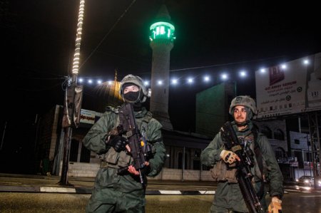 Oficiali israelieni si palestinieni au stabilit sa lanseze o initiativa de reducere a violentelor