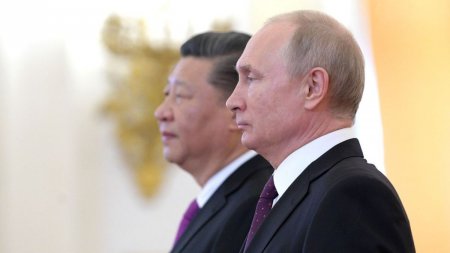 Asistam la <span style='background:#EDF514'>REFACEREA</span> blocului dictaturilor | Vizita lui Xi Jinping in Rusia, analizata la Antena 3 CNN