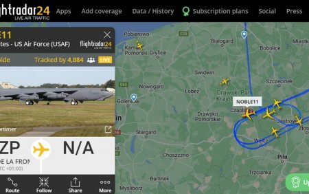 Conglomeratie de avioane <span style='background:#EDF514'>MILITARE</span> deasupra Polonie. Boeing B-52 fortareata cerului printre ele