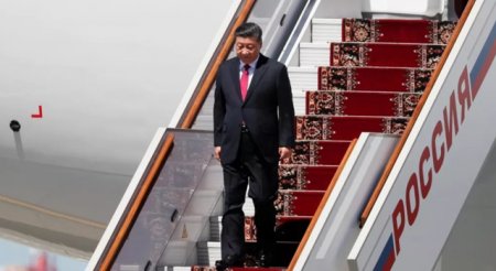 Vizita importanta: presedintele chinez Xi Jinping a ajuns la Moscova / Intalnire fata in fata si cina de lucru