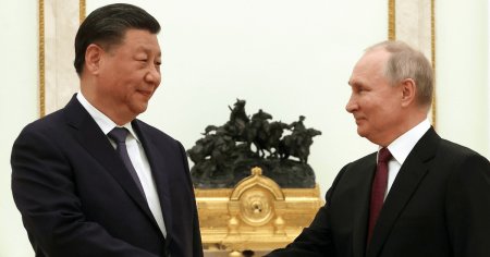 Xi Jinping, primit de <span style='background:#EDF514'>PRIETENUL</span> Putin la Kremlin: liderul rus, pregatit sa discute despre planul de pace chinez
