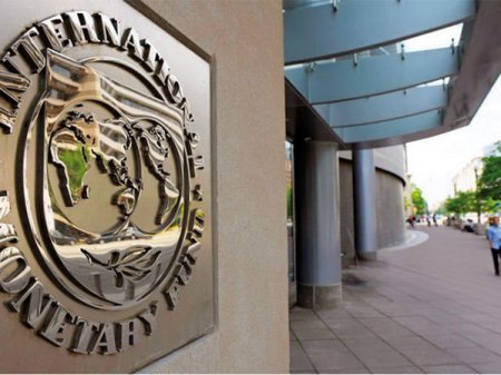 FMI aproba un pachet de ajutor de 3 miliarde de dolari pentru Sri Lanka. Tara se confrunta in prezent cu o grava criza economica si umanitara