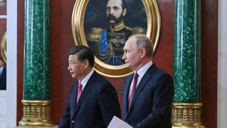 Putin invita companiile chineze sa umple golul lasat de firmele occidentale care au parasit Rusia. Impreuna, pentru renastere