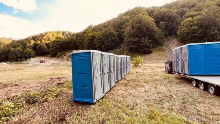 Despre serviciile de inchiriere toalete ecologice in cadrul evenimentelor in aer liber