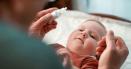 Cum desfundam nasul bebelusilor simplu si rapid. Pediatru: Lavajul nazal este important pentru mentinerea sanatatii