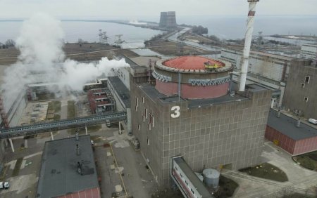 Zaporojie - <span style='background:#EDF514'>SIGURANTA</span> centralei nucleare este intr-o stare precara, avertizeaza AIEA. Ne jucam cu focul