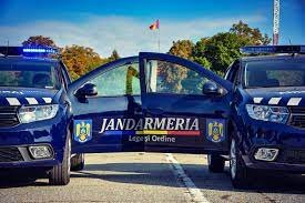 Jandarmi bucuresteni im<span style='background:#EDF514'>PUSCA</span>ti intr-o misiune! O arma s-a descarcat din greseala