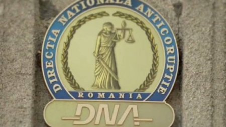 DNA: Directorul Salii Polivalente Bucuresti si un primar din Botosani, trimisi in judecata