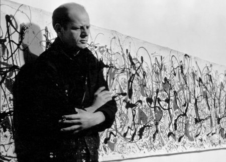 Posibil tablou de Pollock, descoperit in Bulgaria. Pe spatele picturii apare <span style='background:#EDF514'>SEMNATURA</span> lui Nicolae Ceausescu