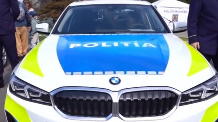 BMW-urile Politiei pot fi vazute la Ziua Politiei din Parcul Herastrau, in cadrul unor expozitii si demonstratii