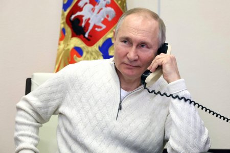 Vladimir Putin si Recep Erdogan, discutie la telefon <span style='background:#EDF514'>DESP</span>re acordul privind exportul cerealelor, anunta Kremlinul