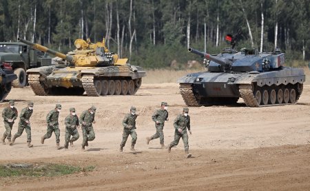 China anunta ca va consolida cooperarea militara cu Rusia