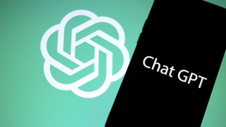 Italia interzice temporar chatbot-ul ChatGPT al OpenAI. Ce nereguli au gasit autoritatile