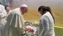 Papa Francisc, inca internat, a vizitat copiii aflati la oncologie pediatrica in Spitalul Gemelli