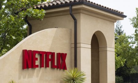 Netflix anunta ca va produce mai putine filme. Compania isi va restructura una dintre divizii