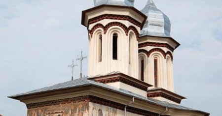 Unde se afla una dintre cele mai frumoase biserici din Romania. De unde-i provine numele