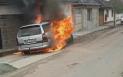 Un barbat din Arad a reusit sa isi incendieze masina, din greseala, dupa ce a dat gaura cu bormasina in dreptul rezervorului