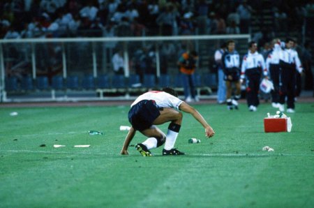 Au ras in hohote Â» Gary Lineker, cea mai amuzanta si jenanta intamplare din cariera, in timpul unui meci la Mondial: M-am relaxat putin si... M-am c...t pe mine!