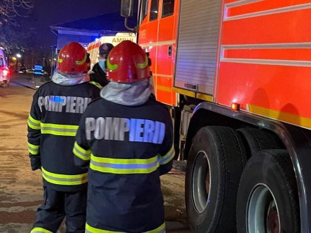 Incendiu la o <span style='background:#EDF514'>CASA DE COPII</span> din Rimetea. 14 persoane s-au autoevacuat