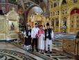 Adriana Bahmuteanu s-a cununat religios intr-o manastire din Ucraina: „In ciuda prigoanei asupra preotilor…”